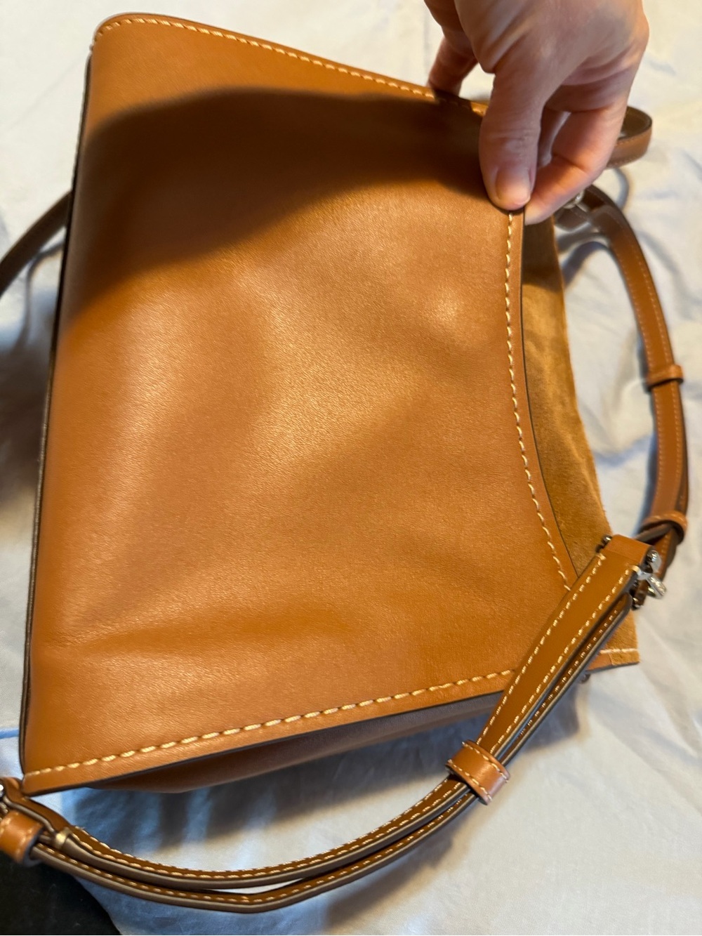 Kate Spade Riley - Picture 2 of 4